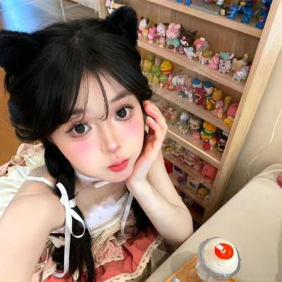 幸福的白天鹅