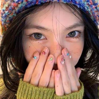 玉面桃花总相逢